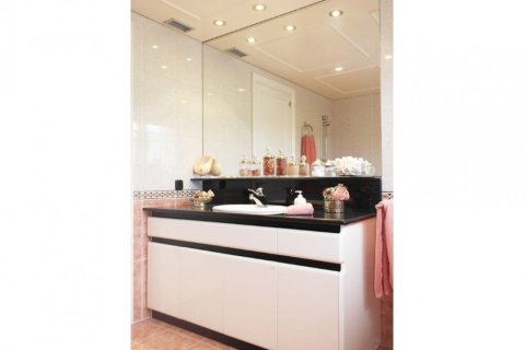 6 bedrooms villa for sale in Sant Andreu de Llavaneres, Barcelona, Catalonia, Spain № 934 - photo 13