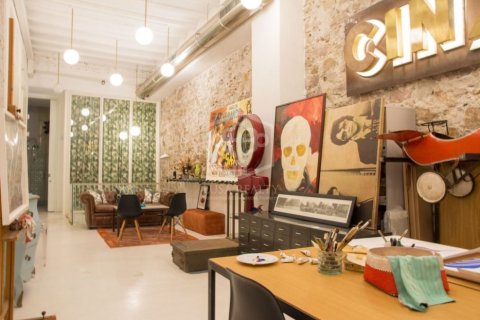 3 bedrooms apartment for sale in Barcelona, Catalonia, Spain № 937 - photo 17