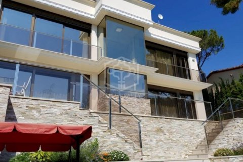 Купить виллу в Калонже, Испания с 4 спальни, 300м², № 938 - фото 4
