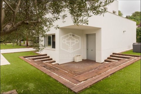4 bedrooms villa for sale in Sant Andreu de Llavaneres, Barcelona, Catalonia, Spain № 940 - photo 5