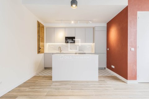 2 bedrooms apartment for sale in Barcelona, Catalonia, Spain № 6285 - photo 5