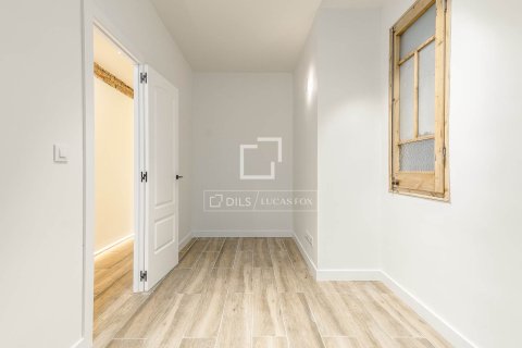 2 bedrooms apartment for sale in Barcelona, Catalonia, Spain № 6285 - photo 22