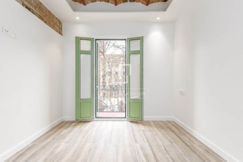 2 bedrooms apartment for sale in Barcelona, Catalonia, Spain № 6285 - photo 15