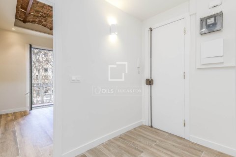 2 bedrooms apartment for sale in Barcelona, Catalonia, Spain № 6285 - photo 27