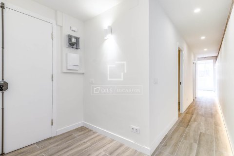 2 bedrooms apartment for sale in Barcelona, Catalonia, Spain № 6285 - photo 28