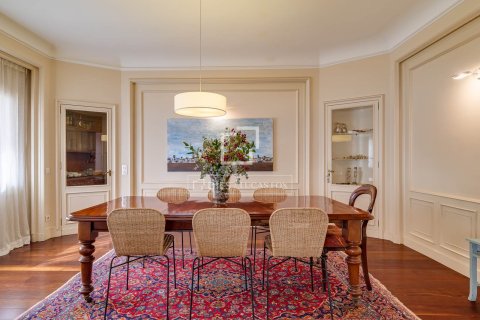 6 bedrooms apartment for sale in Barcelona, Catalonia, Spain № 6284 - photo 8