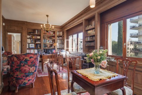 6 bedrooms apartment for sale in Barcelona, Catalonia, Spain № 6284 - photo 9