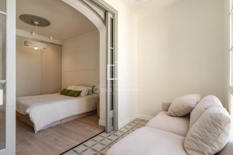 Купить квартиру в Барселона, Испания с 3 спальни, 135м², № 8888 - фото 7
