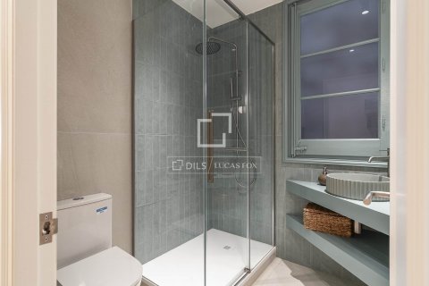 Купить квартиру в Барселона, Испания с 3 спальни, 135м², № 8888 - фото 13