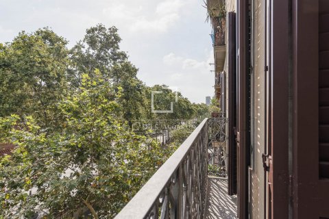 Купить квартиру в Барселона, Испания с 3 спальни, 135м², № 8888 - фото 18