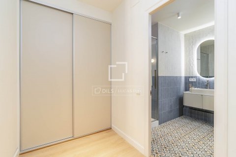 Купить квартиру в Барселона, Испания с 3 спальни, 135м², № 8888 - фото 12