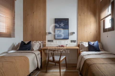 Apartamento de 3 dormitorios en venta en Barcelona, Cataluña, Spain № 5878 - foto 9