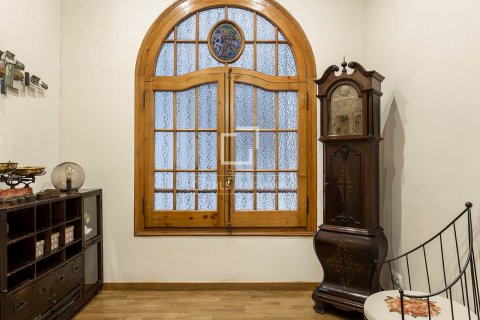 Купить квартиру в Барселона, Испания с 3 спальни, 137м², № 8696 - фото 29