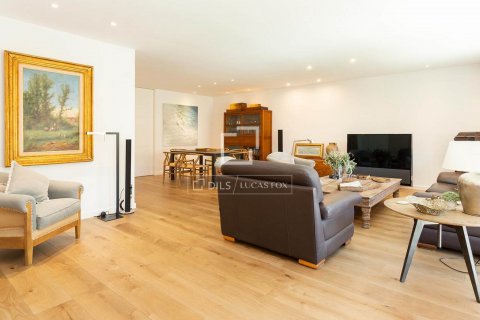 Купить квартиру в Барселона, Испания с 5 спален, 204м², № 8691 - фото 7