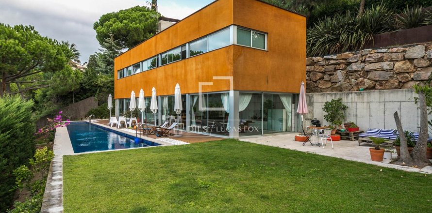 2 bedrooms villa for sale in Cabrils, Barcelona, Catalonia, Spain № 8693