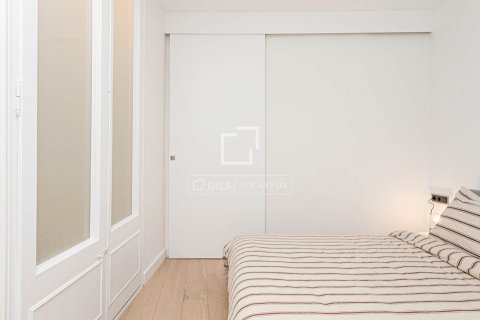 2 bedrooms apartment for sale in Barcelona, Catalonia, Spain № 8694 - photo 25