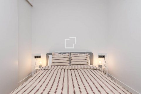 2 bedrooms apartment for sale in Barcelona, Catalonia, Spain № 8694 - photo 27