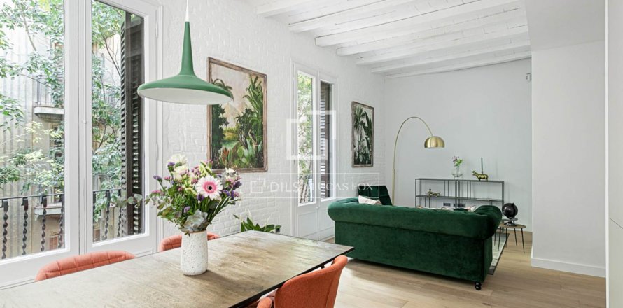 2 bedrooms apartment for sale in Barcelona, Catalonia, Spain № 8694