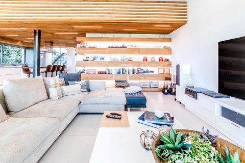 5 bedrooms villa for sale in Sitges, Barcelona, Catalonia, Spain № 3959 - photo 20
