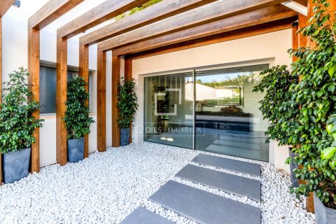 5 bedrooms villa for sale in Sitges, Barcelona, Catalonia, Spain № 3959 - photo 12