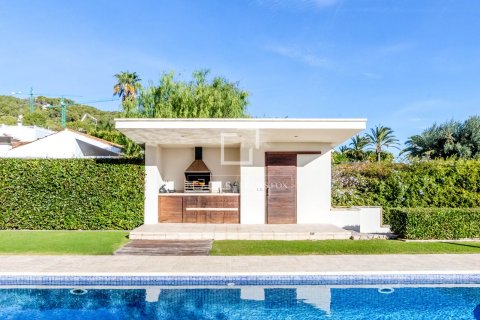 5 bedrooms villa for sale in Sitges, Barcelona, Catalonia, Spain № 3959 - photo 8