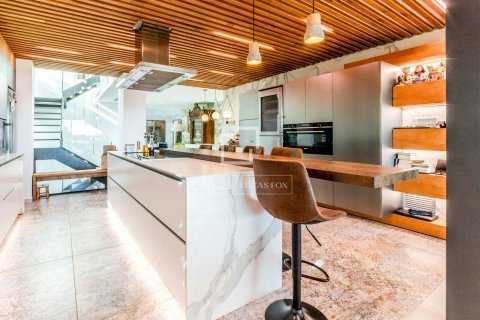 5 bedrooms villa for sale in Sitges, Barcelona, Catalonia, Spain № 3959 - photo 17
