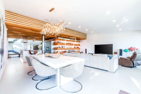 5 bedrooms villa for sale in Sitges, Barcelona, Catalonia, Spain № 3959 - photo 6