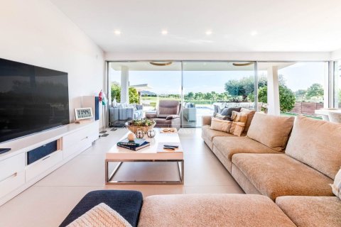 5 bedrooms villa for sale in Sitges, Barcelona, Catalonia, Spain № 3959 - photo 21