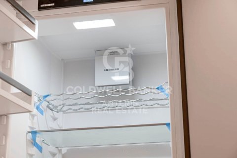 Apartamento de 3 dormitorios en venta en Barcelona, Cataluña, Spain № 7726 - foto 6