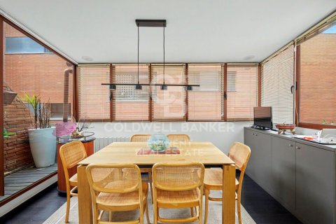 apartment for sale in Esplugues de Llobregat, Barcelona, Catalonia, Spain № 7730 - photo 24