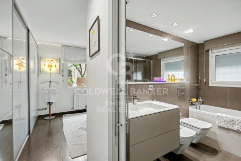 apartment for sale in Esplugues de Llobregat, Barcelona, Catalonia, Spain № 7730 - photo 15
