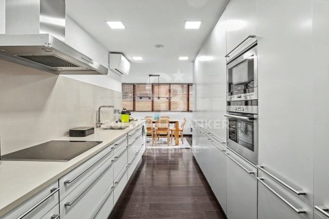 apartment for sale in Esplugues de Llobregat, Barcelona, Catalonia, Spain № 7730 - photo 27