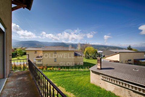 6 bedrooms house for sale in Catalonia, Spain № 7729 - photo 21