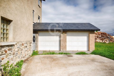 6 bedrooms house for sale in Catalonia, Spain № 7729 - photo 2