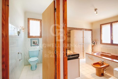 6 bedrooms house for sale in Catalonia, Spain № 7729 - photo 14
