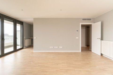 3 bedrooms apartment for sale in Barcelona, Catalonia, Spain № 1290 - photo 16