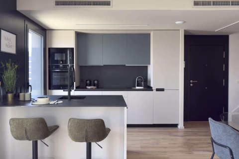 Apartamento de 2 dormitorios en venta en Sant Boi de Llobregat, Barcelona, Cataluña, Spain № 1289 - foto 14