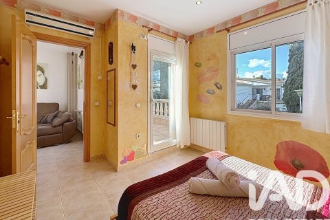 5 bedrooms house for sale in El Vendrell, Tarragona, Catalonia, Spain № 4645 - photo 22
