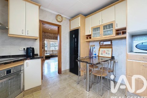 5 bedrooms house for sale in El Vendrell, Tarragona, Catalonia, Spain № 4645 - photo 12