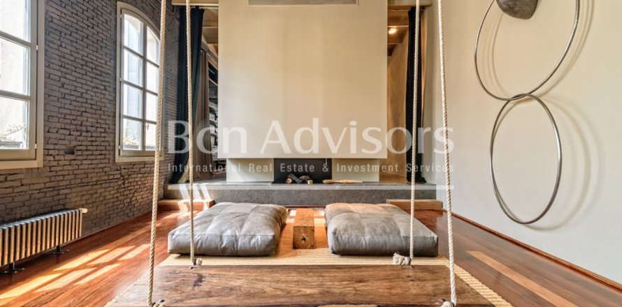 3 bedrooms penthouse for sale in Barcelona, Catalonia, Spain № 2847