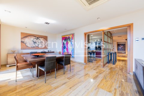 3 bedrooms apartment for sale in Barcelona, Catalonia, Spain № 2844 - photo 13