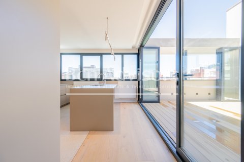 3 bedrooms penthouse for sale in Barcelona, Catalonia, Spain № 2846 - photo 11