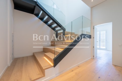 3 bedrooms penthouse for sale in Barcelona, Catalonia, Spain № 2846 - photo 18