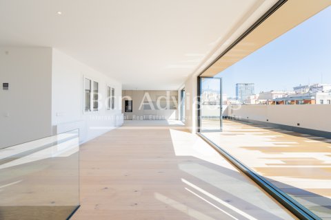 3 bedrooms penthouse for sale in Barcelona, Catalonia, Spain № 2845