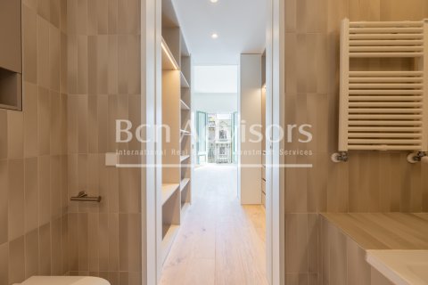 3 bedrooms penthouse for sale in Barcelona, Catalonia, Spain № 2845 - photo 24