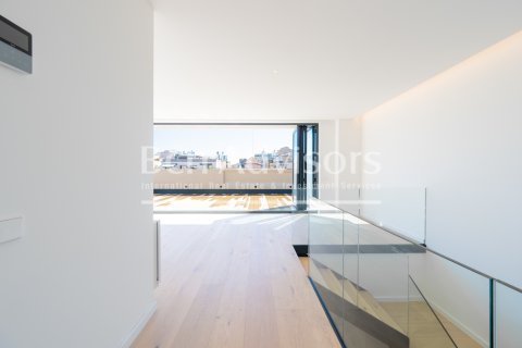 3 bedrooms penthouse for sale in Barcelona, Catalonia, Spain № 2845 - photo 14