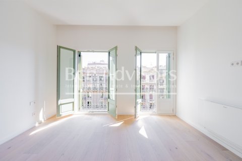 3 bedrooms penthouse for sale in Barcelona, Catalonia, Spain № 2845 - photo 25