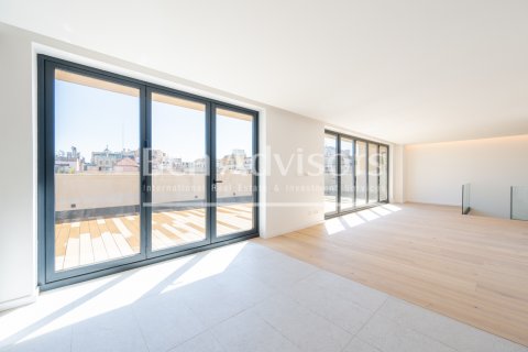 3 bedrooms penthouse for sale in Barcelona, Catalonia, Spain № 2845 - photo 6