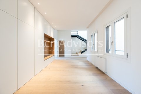 3 bedrooms penthouse for sale in Barcelona, Catalonia, Spain № 2845 - photo 18