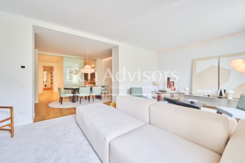 2 bedrooms apartment for sale in Barcelona, Catalonia, Spain № 2849 - photo 11